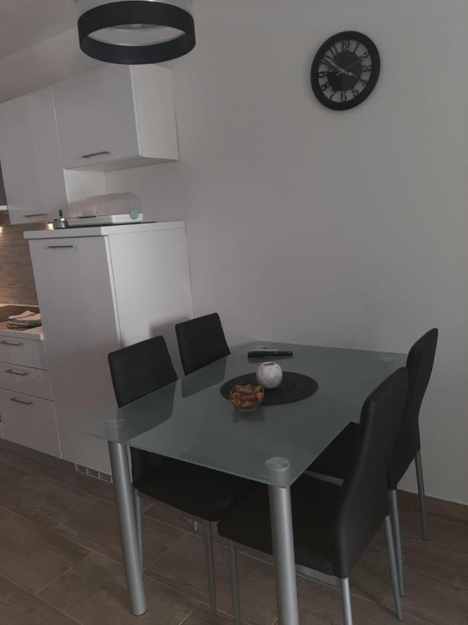 Apartments Mate Бол Экстерьер фото