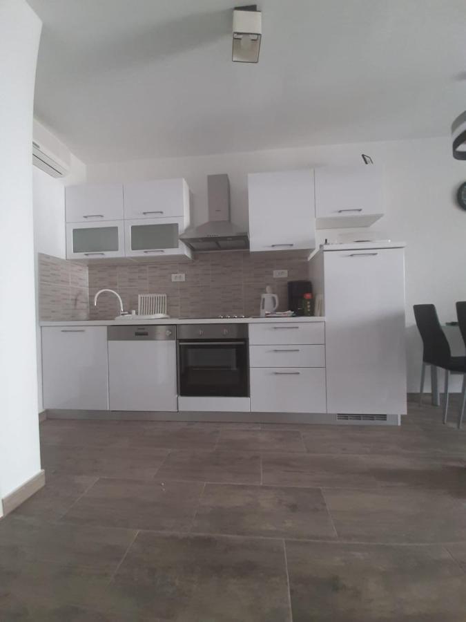 Apartments Mate Бол Экстерьер фото