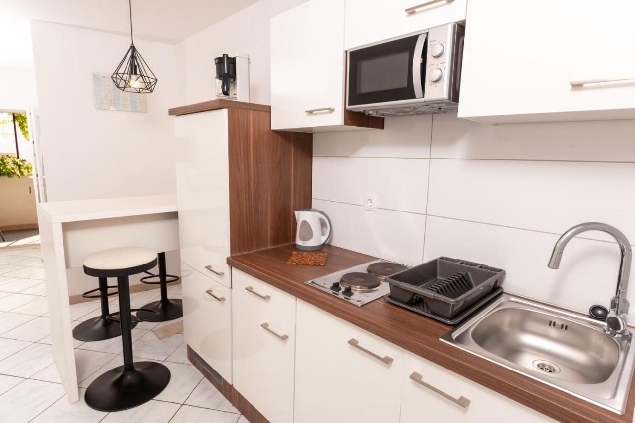 Apartments Mate Бол Экстерьер фото